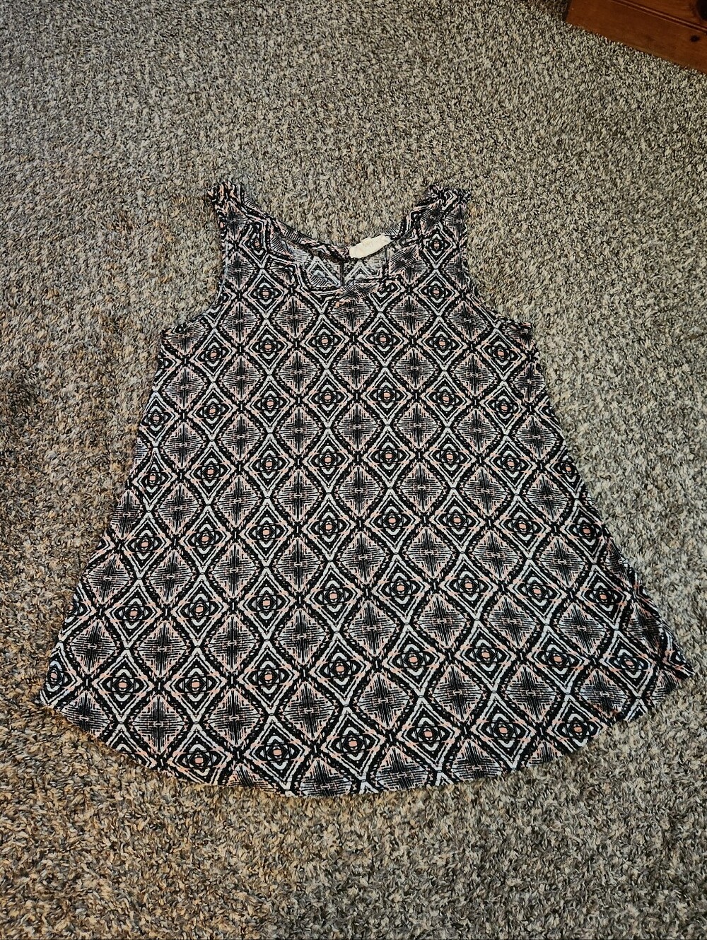 Hippie Rose Soft Easy Sleeveless Geometric Blouse Top Medium